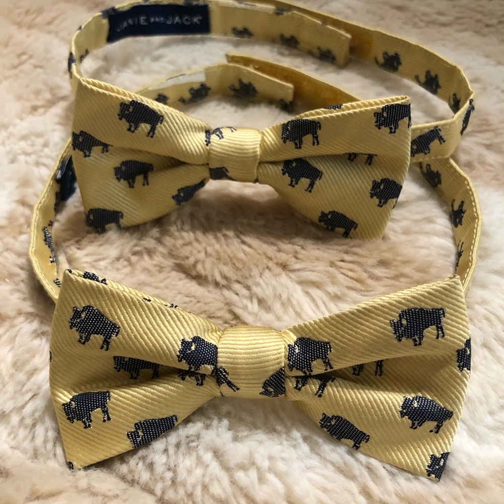 Janie an Jack Yellow Buffalo Print Boys Boy Ties ages 6-10.  Twinning